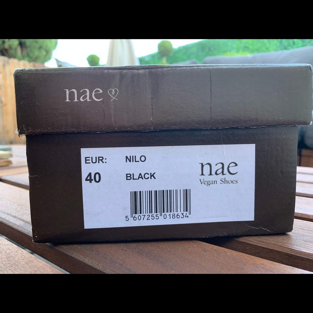 nae vegan shoes size euro 40 NWT